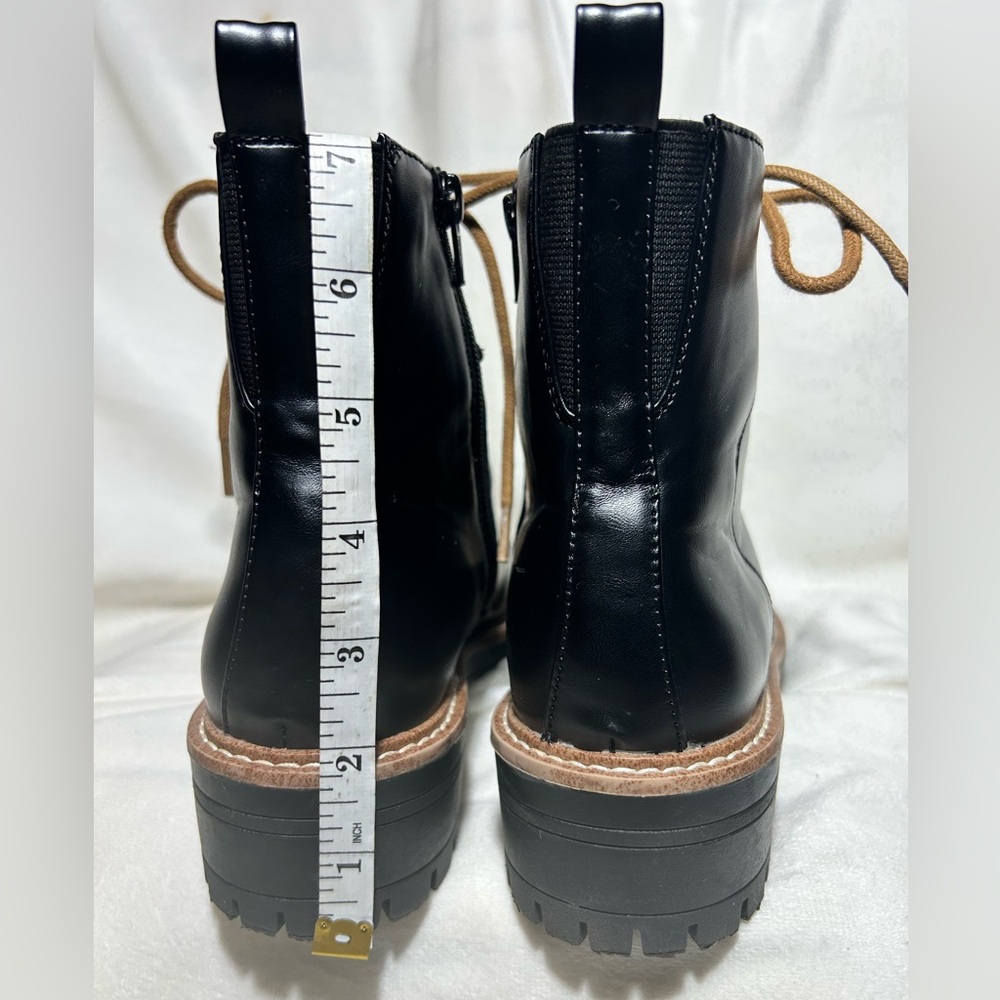 A New Day black warm winter furry lace up round toe women’s ankle booties size 7 - Picture 7 of 12